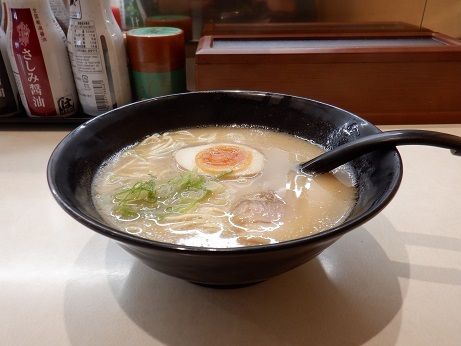 「博多とんこつラーメン」@はま寿司 恵庭店の写真
