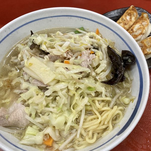 「タンメン＋ジャンボ餃子（３個）」@珍來 市原店の写真