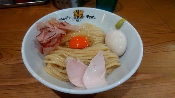 「特製TKM中盛(900円)」@ゴールデンタイガーの写真