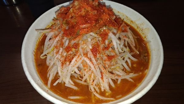 「極辛ラーメン」@旨辛ラーメン 表裏 水道橋店の写真