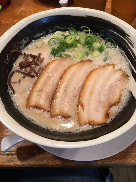 「らーめん満腹セット」@濃厚とんこつラーメン てっぺい 茨木総本店の写真