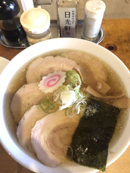 「手打ち佐野ラーメン、餃子3個」@日光軒の写真