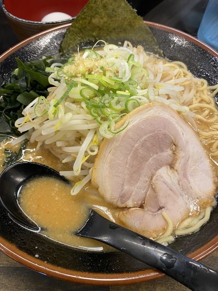 「赤の味噌らあめん（大盛り）」@味噌の金子の写真