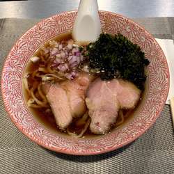 淡麗煮干（手もみ麺）