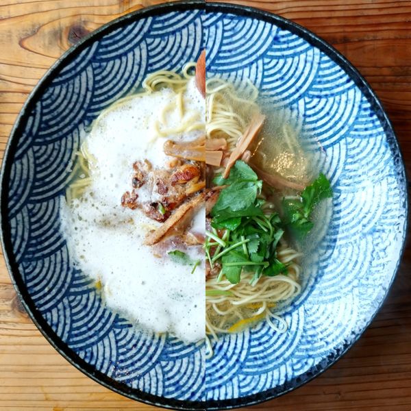 「ムール貝のエスプーマ塩ラーメン」@AWANOUTAの写真