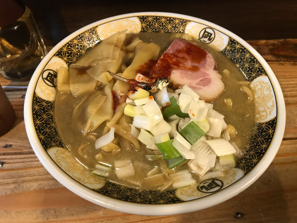 「すごい煮干ラーメン」@すごい煮干ラーメン凪 新宿ゴールデン街店 本館の写真