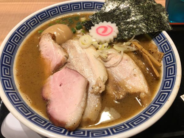「特製ラーメン」@大勝軒てつの写真