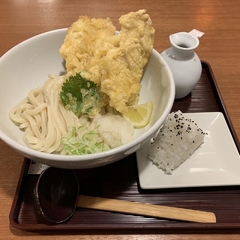 カタトソデ ウィング新橋店の画像