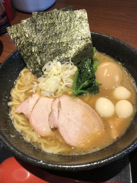 「限定　豚骨醤油」@中華そば 蓮の華の写真