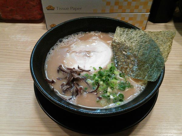 「らーめん」@九州とんこつらーめん ひらさわの写真