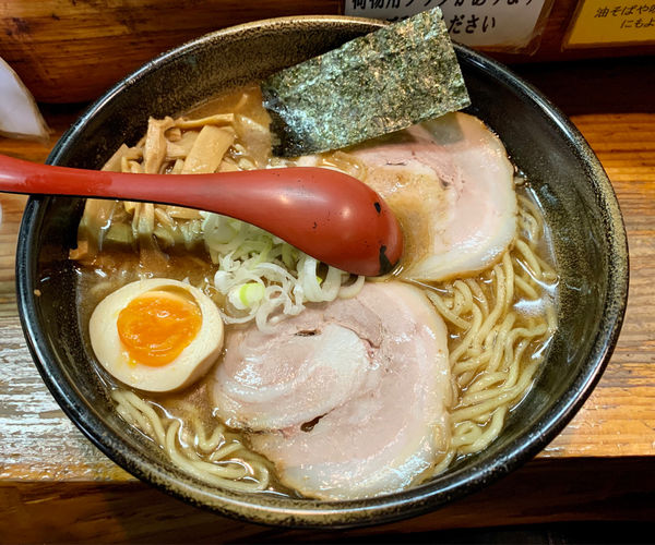 「醤油らあめん」@つけ麺・らあめん 竹屋の写真