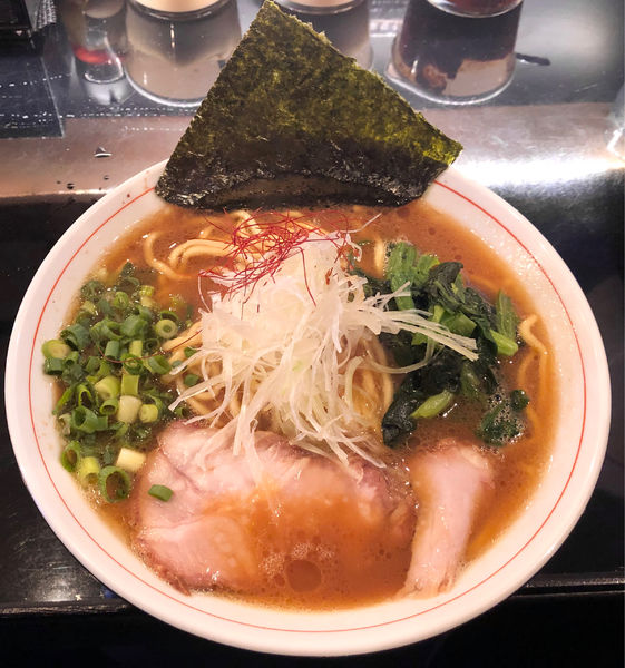 「大盛り豚骨醤油　950」@SHOWTIME-Ramen-の写真