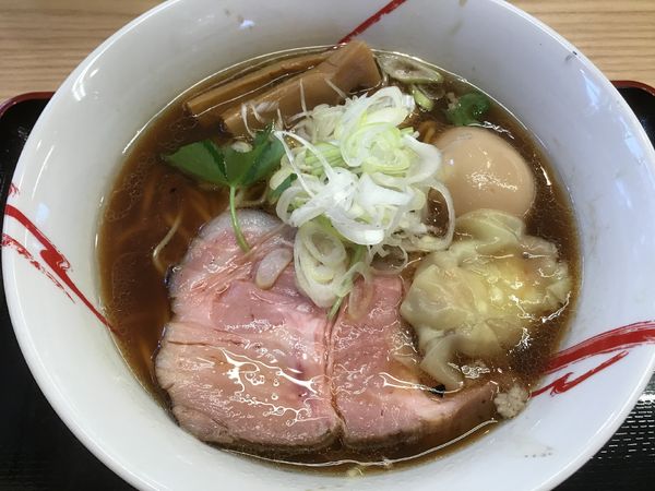 「特製あさり鶏ＳＯＢＡ醤油1050円」@麺屋 勝天の写真