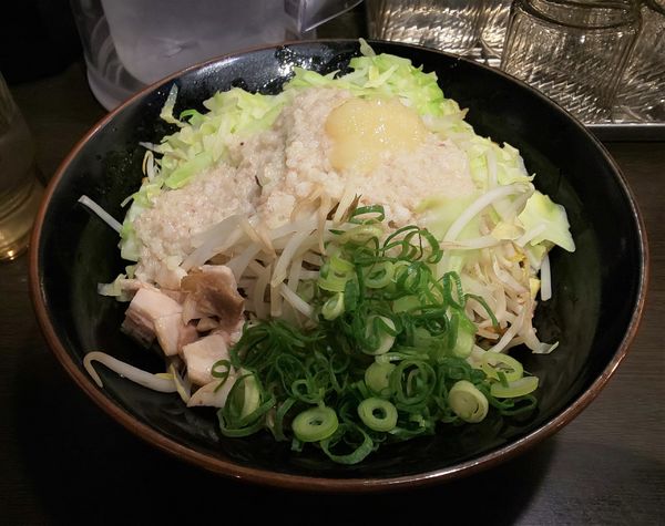 「期間限定・豚壱郎まぜそば」@家系ラーメン 壱角家 秋葉原店の写真