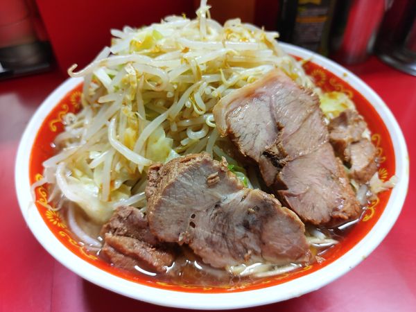 「麺増し大・カタカタ（ヤサイカラメ）￥７５０」@ラーメン二郎 上野毛店の写真