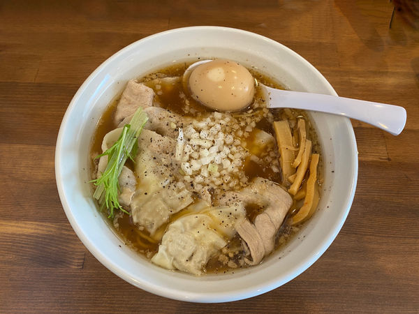 「スパイシースタミナ肉そば　1000円+煮卵100円」@らぁめん 麺彩家の写真