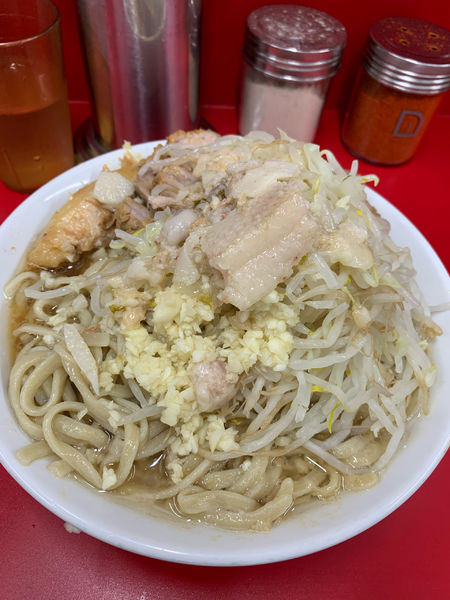 「小豚」@ラーメン二郎 大宮公園駅前店の写真