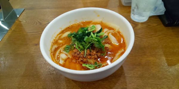 「担々刀削麺」@唐朝刀削麺 西新宿店の写真