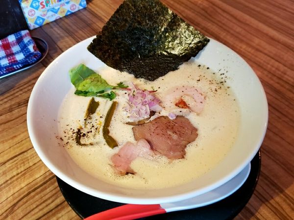 「鶏豚出汁ラーメン780円」@中華そば 鷸の写真