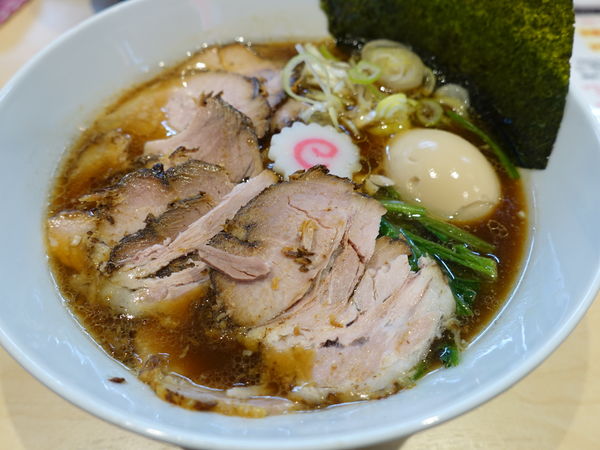 「チャーシュー味玉醤油」@中華そば 結。の写真