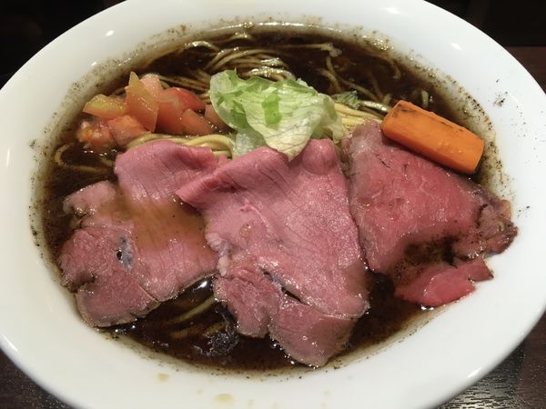 「らーめん」@牛骨らーめん 牛王の写真