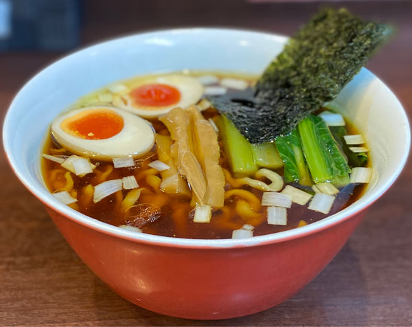 「醤油らーめん800円」@とものもとの写真