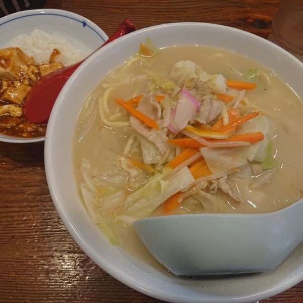 「ちゃんぽんセット950円」@元祖ぴかいちの写真