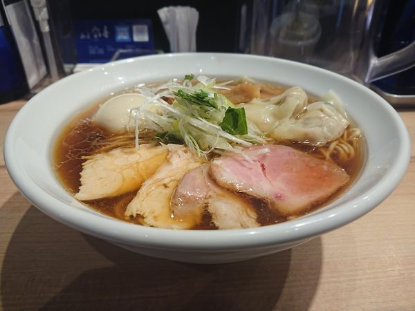 「特製醤油」@麺屋 彩音 ~Sign~の写真