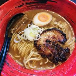 濃厚あごらーめん