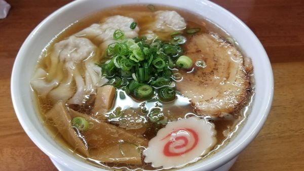 「肉ワンタン麺」@中華そば 福久の写真