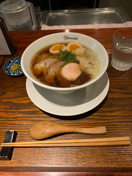 「特製醤油ラーメン」@麺処 山一の写真