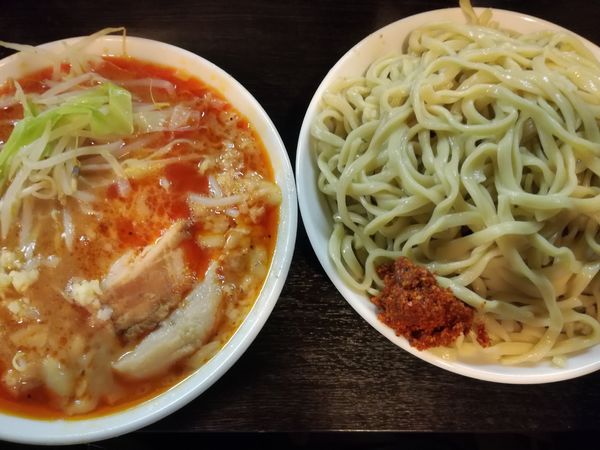 「つけ麺950円(大盛100円、麺まし750g)」@豚星。の写真