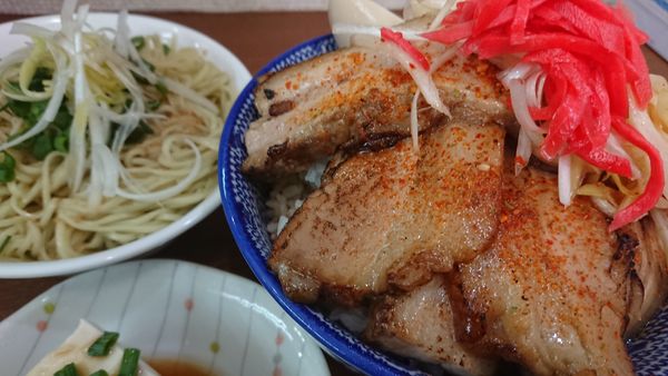 「大盛り炙りチャーシュー丼セット」@麺屋こうきの写真