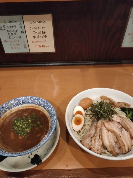 「ちゃーしゅーつけ麺こってり丸太麺特盛」@麺屋青山 臼井店の写真
