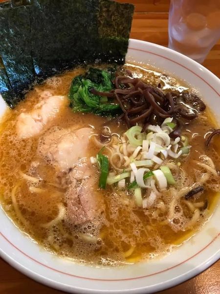 「薄口醤油とんこつ」@とんこつ らい斗の写真