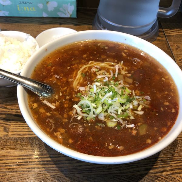 「伝説の担担麺」@中華料理 栄照 いち号店の写真