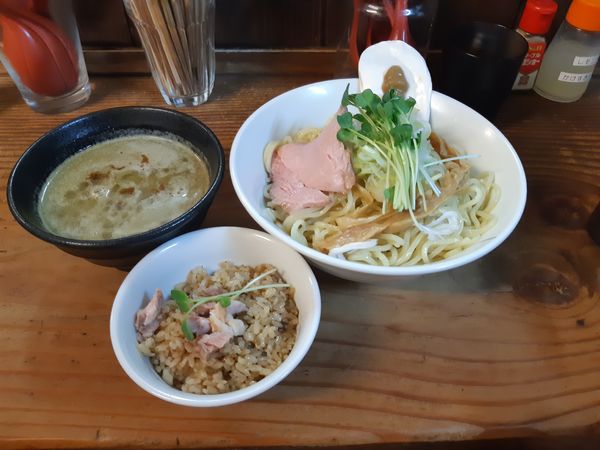 「濃厚牡蠣つけ麺貝飯セット（麺大盛り）」@貝だしラーメン 貝ガラ屋の写真