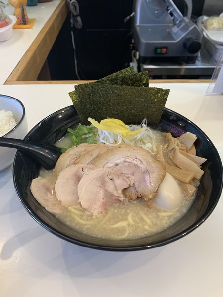 「こってり（醤油）＋トッピング 特製 参」@麺匠 風流の写真
