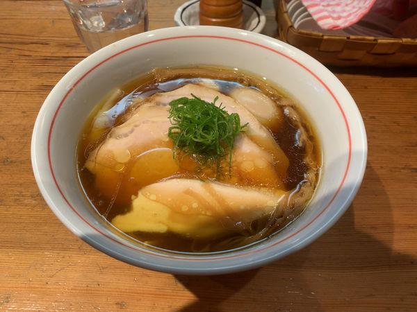 「特製 醤油ラーメン」@ラーメン屋 トイ・ボックスの写真