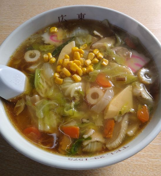 「広東メン 700円 ギョーザ 400円」@中華 広東の写真