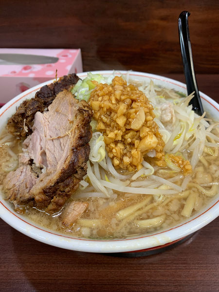 「仁豚ラーメン(中)」@麺や飯や 仁の写真