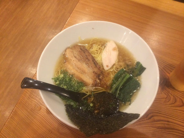 「香味鳥だし醤油ラーメン」@三代目麺処 「まるは」極 船橋店の写真