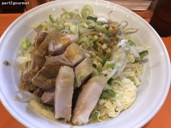 「油そばごまだれ(きざみ豚・温玉付き)チーズ(1,020円)」@ちばからの写真