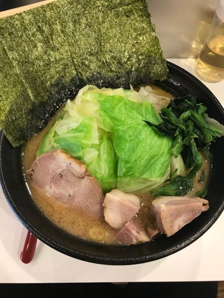 「豚骨醤油（中）」@かわむら家の写真