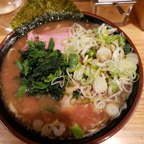 「チャーシューメン＋丸ねぎ増し」@秋葉原ラーメン わいずの写真