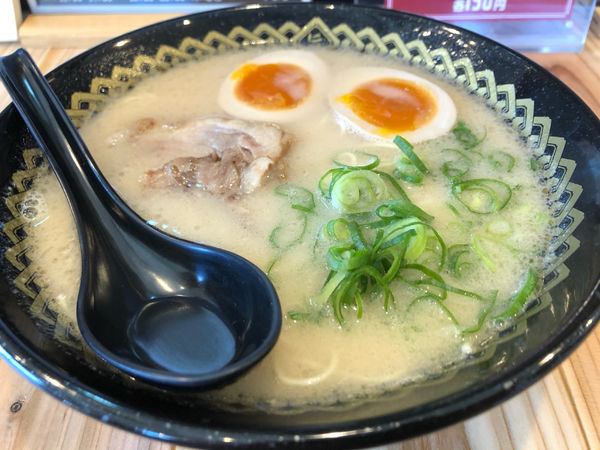 「味玉ラーメン740円　替玉150円」@らーめん旨師の写真