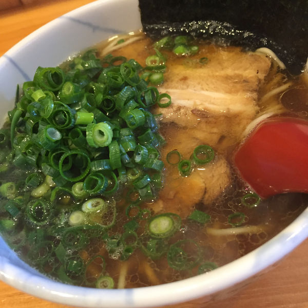 「天然魚介醤油ラーメン」@ラーメン 加藤の写真