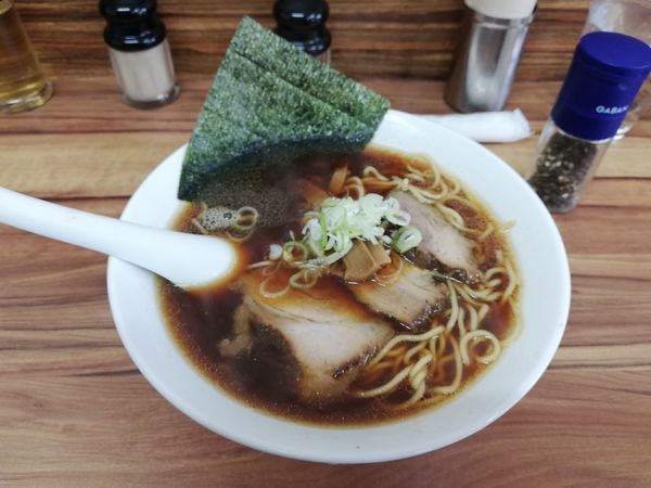 「ブラックラーメン」@郡山駅前ラーメン 角麺の写真