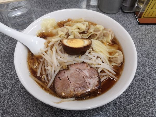 「ワンタン麺850円」@中華麺店 喜楽の写真