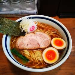 細麺中華そば　味玉付き